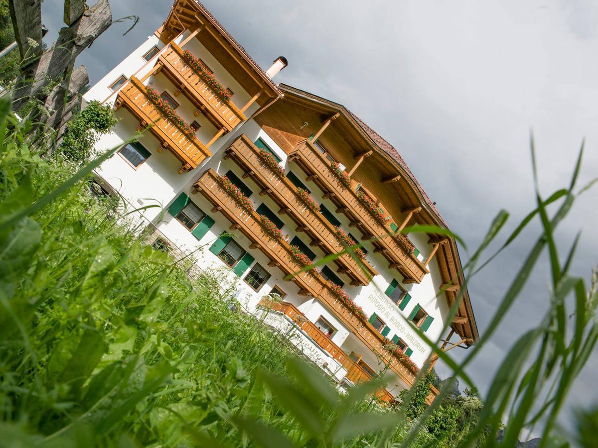 Riposo Al Bosco-Waldruhe San Vigilio Di Marebbe Exterior photo